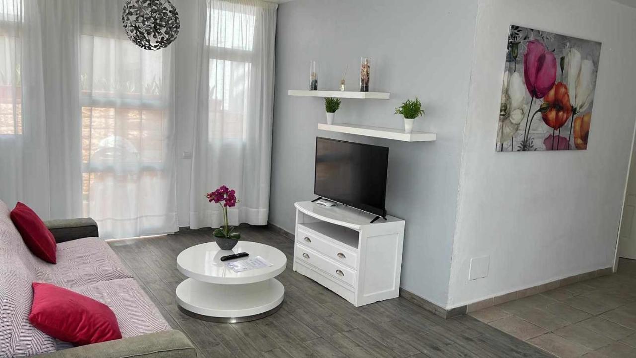 Apartamento Kalma 1 คอร์ราเลโฮ ภายนอก รูปภาพ